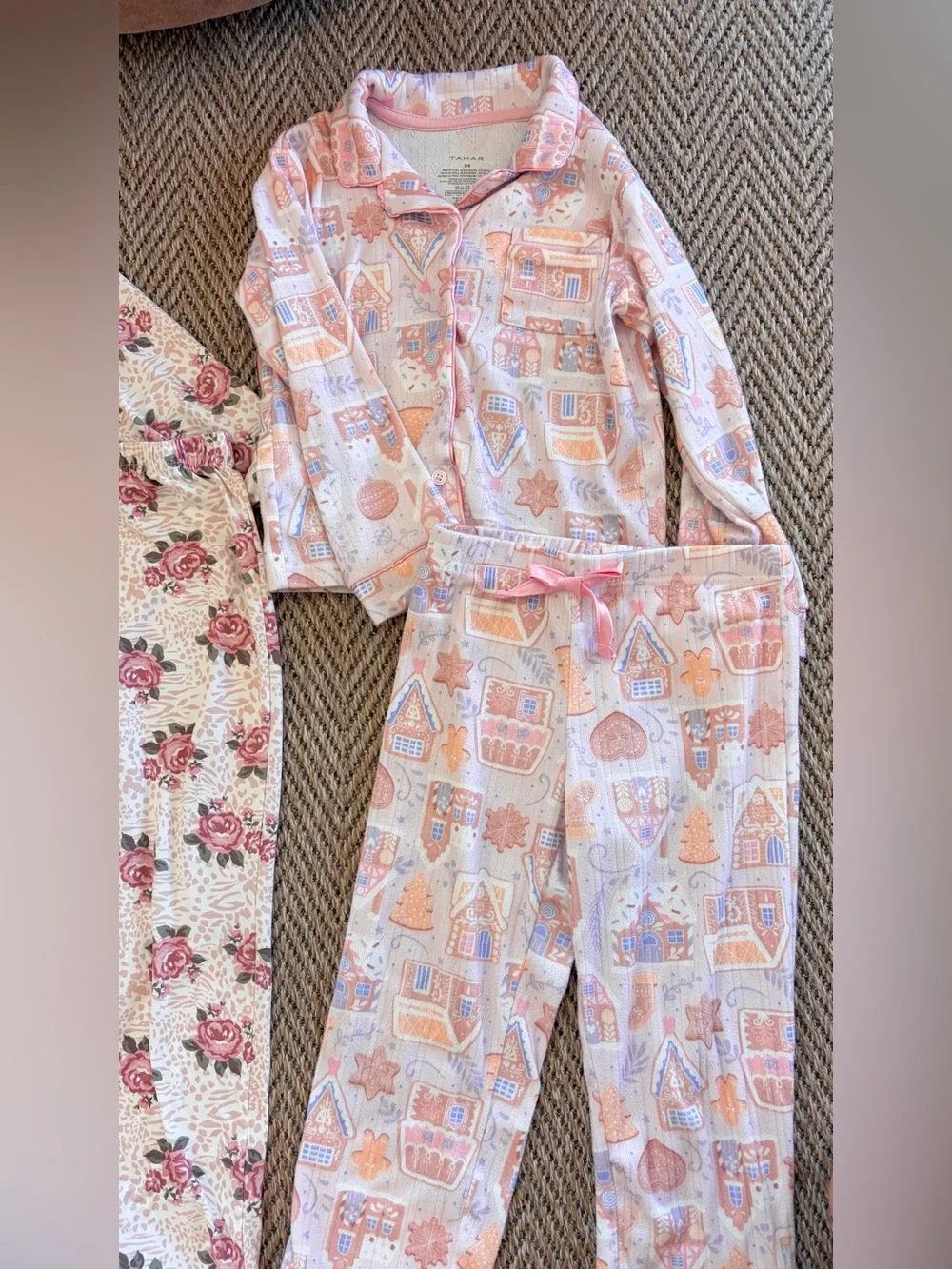 Tahari soft girls